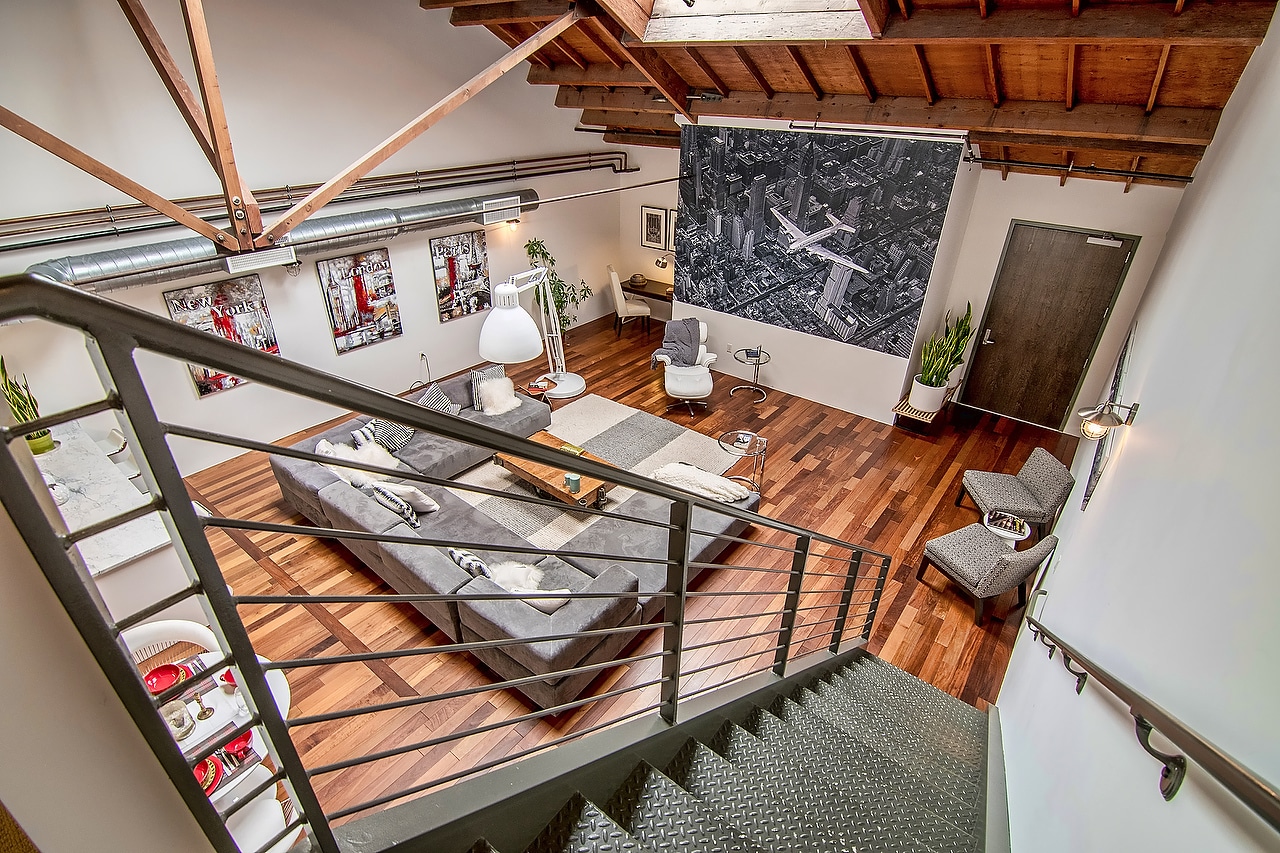 1046 Princeton Dr, Venice, CA à louer Photo de l’immeuble– Image 1 sur 34