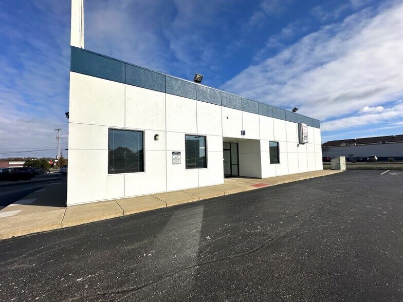 8-20 Prestige Plaza Dr, Miamisburg, OH à louer - Photo de l’immeuble – Image 3 sur 13