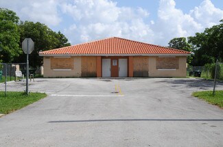 Plus de détails pour 10261 SW 182nd St, Miami, FL - Logement à vendre