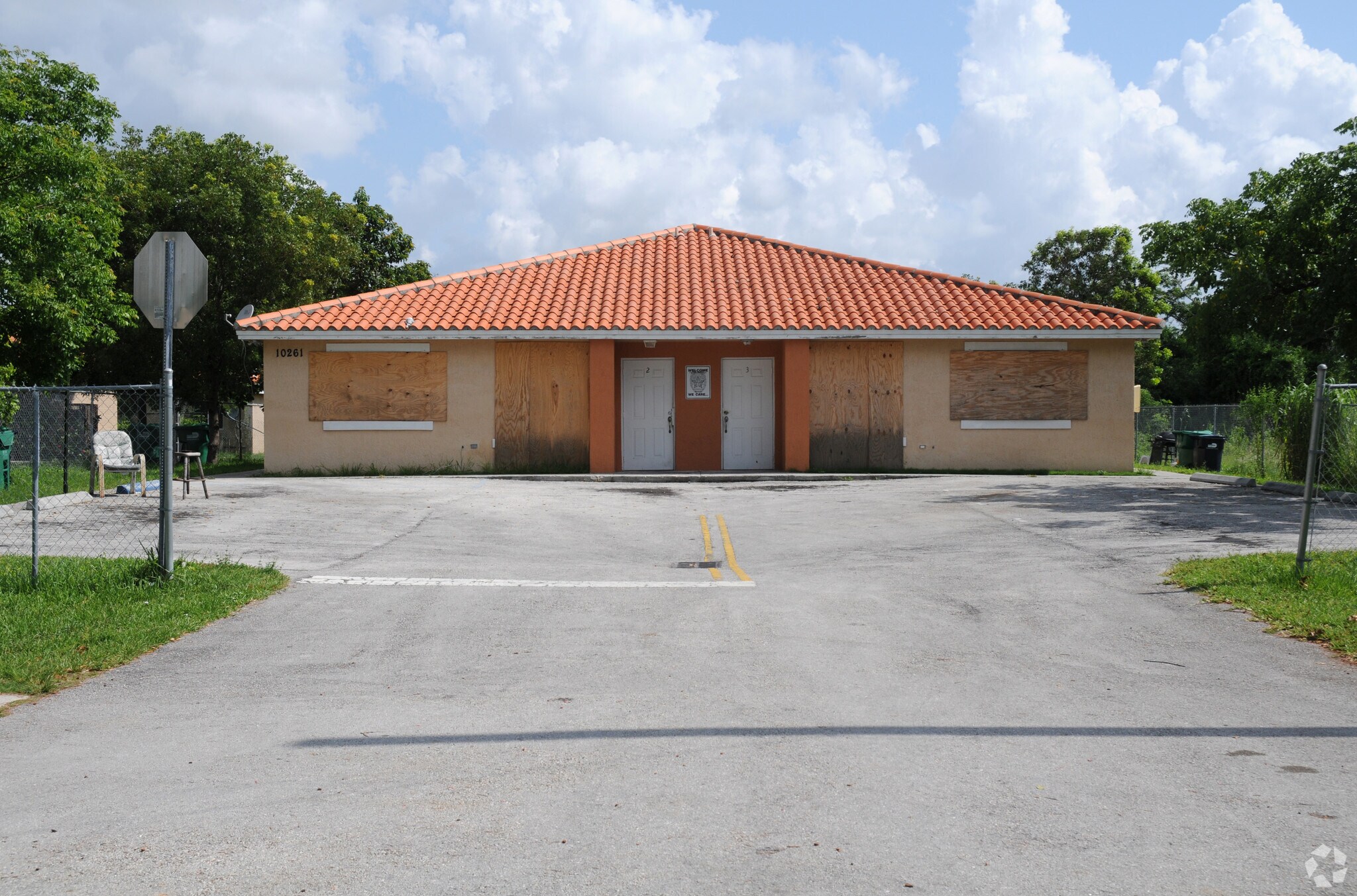 10261 SW 182nd St, Miami, FL à vendre Photo principale– Image 1 sur 11