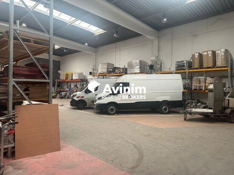 Industriel/Logistique dans SAINT-OUEN-L'AUMONE à louer - Photo intérieure – Image 3 sur 12