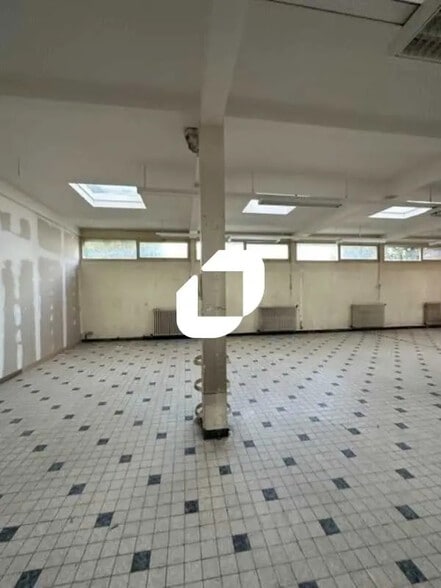 5 Rue Gambetta, Gargenville à louer - Photo de l’immeuble – Image 2 sur 8
