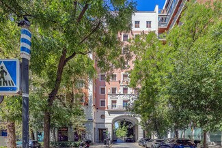 Plus de détails pour Calle de Rodríguez San Pedro, 5, Madrid - Local commercial à louer