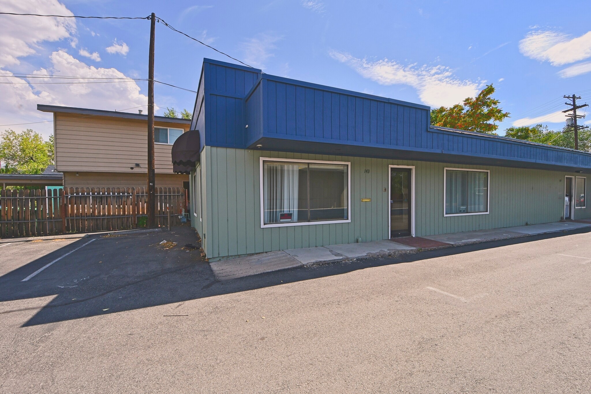 143 Keystone Ave, Reno, NV à louer Photo de l’immeuble– Image 1 sur 10