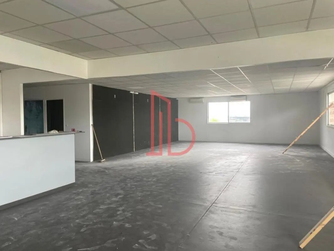 Bureau dans Mérignac à louer Photo de l’immeuble– Image 1 sur 8