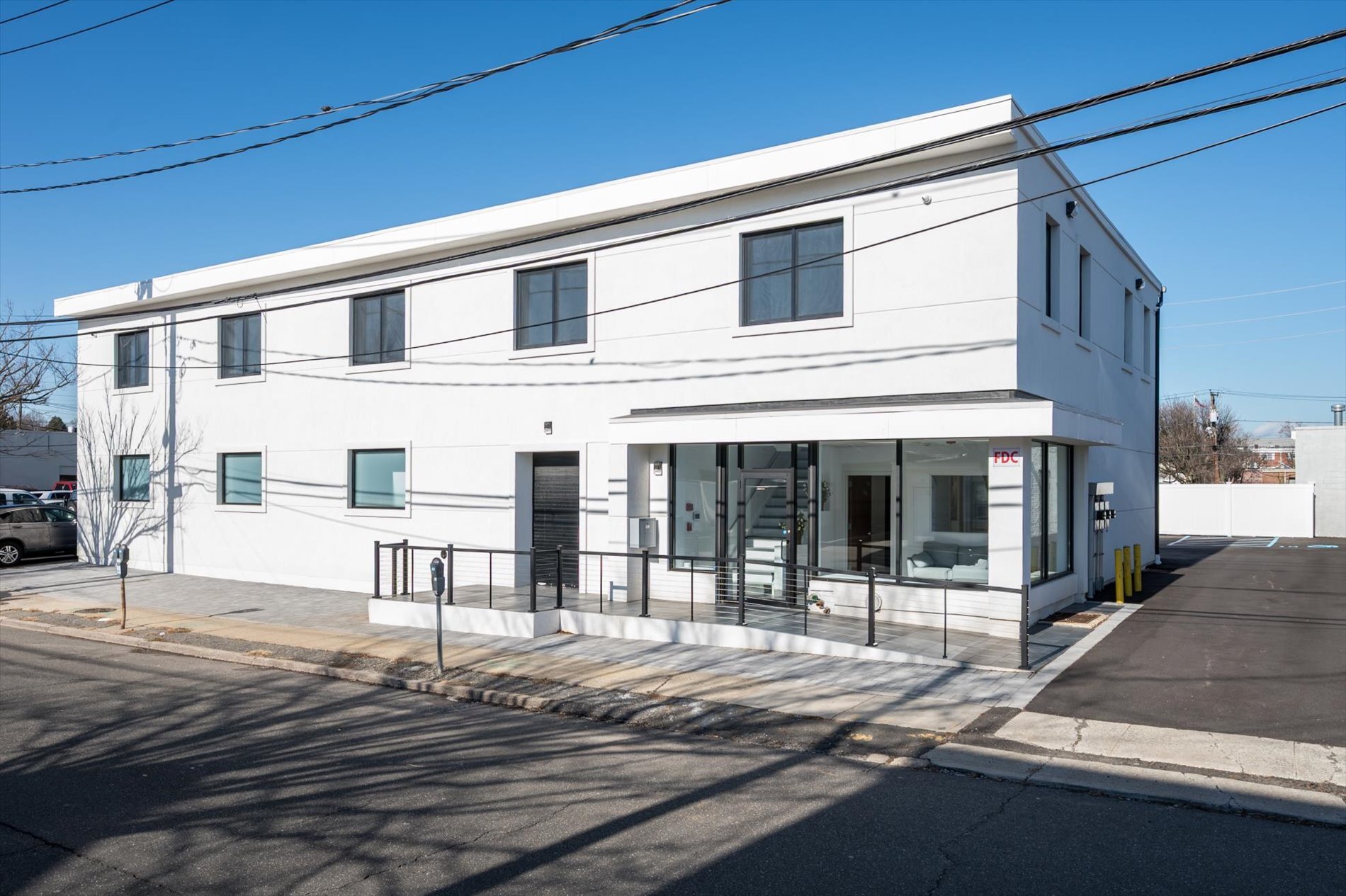 25 Willowdale Ave, Port Washington, NY à vendre Photo principale– Image 1 sur 25
