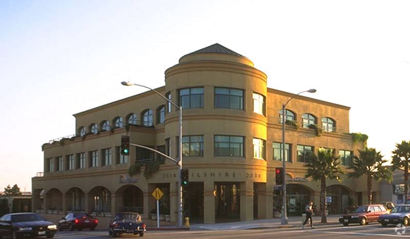 2530 Wilshire Blvd, Santa Monica, CA à louer Photo principale– Image 1 sur 31