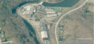 Plus de détails pour 157 Columbia St, Lee, MA - Industriel/Logistique à vendre