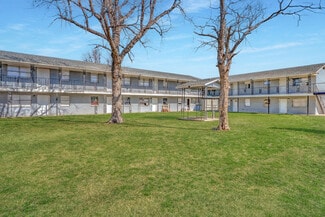 Plus de détails pour 2801 SW 42nd St, Oklahoma City, OK - Logement à vendre