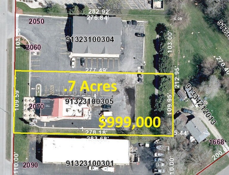 2070 S Koeller St, Oshkosh, WI à vendre - Photo de l’immeuble – Image 2 sur 27