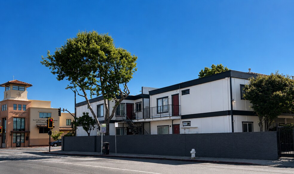 1640 23rd St, San Pablo, CA à vendre - Photo de l’immeuble – Image 1 sur 19