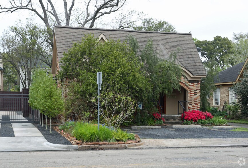 2430 Sunset Blvd, Houston, TX à vendre - Photo de l’immeuble – Image 2 sur 3