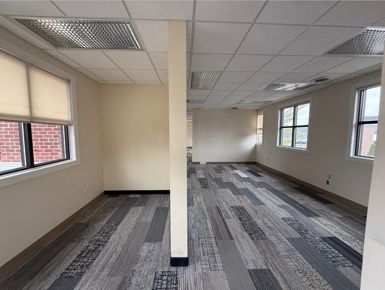 1314 W Chester Pike, West Chester, PA à louer - Photo intérieure – Image 3 sur 8