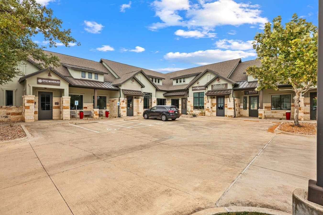 301 Denali Pass, Cedar Park, TX 78613 - Lot 3 -  - Photo intérieure - Image 1 of 42