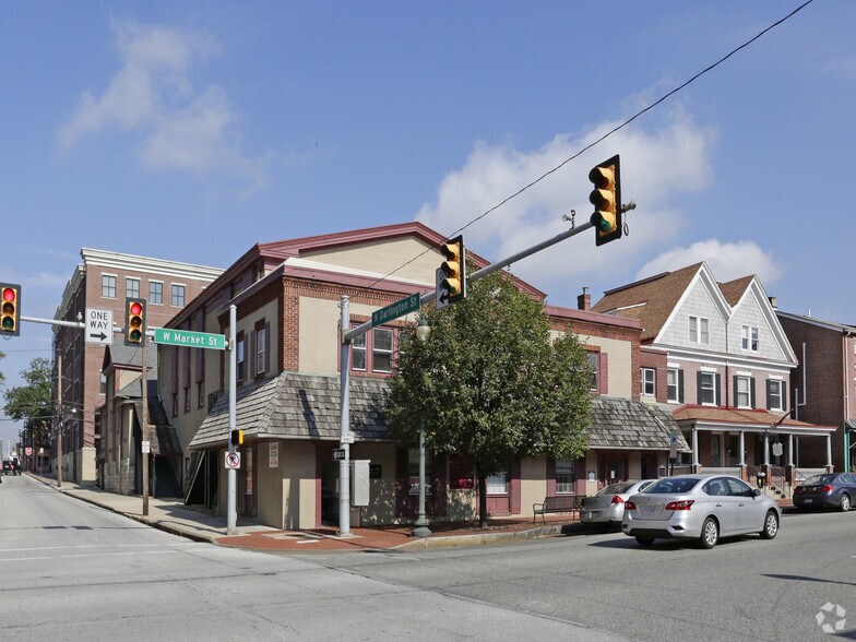 139 W Market St, West Chester, PA à louer - Photo de l’immeuble – Image 1 sur 6