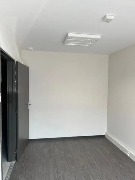 10 Rue Issac Newton, Plaisance-du-Touch à louer - Photo de l’immeuble – Image 3 sur 10