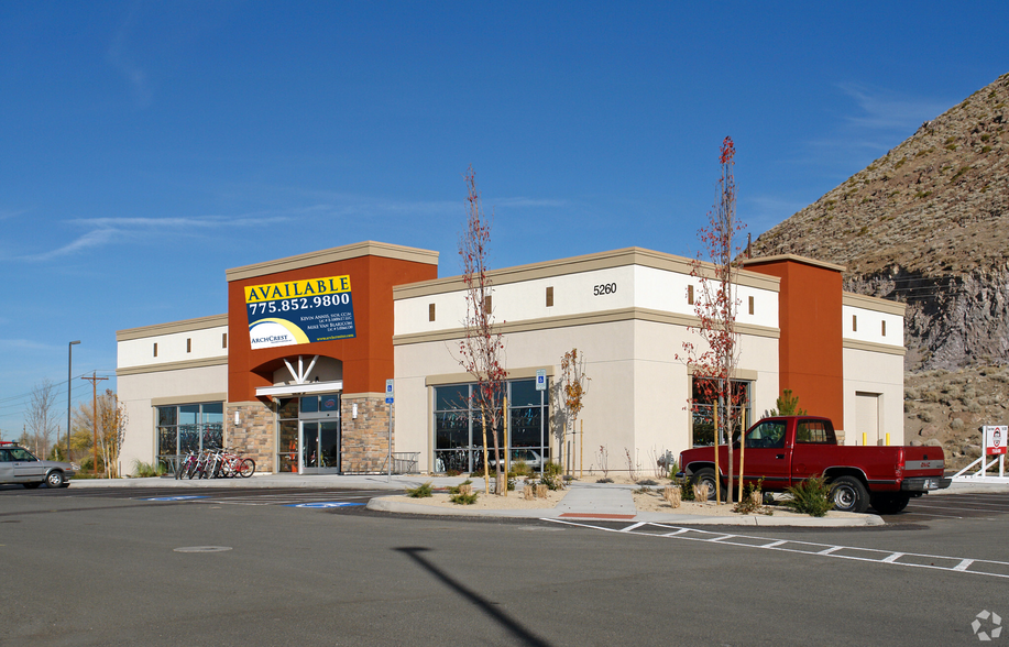 5260 Longley Ln, Reno, NV à louer - Photo de l’immeuble – Image 2 sur 5