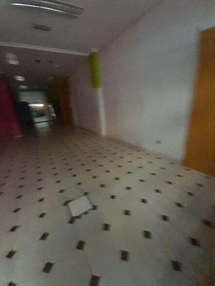 Local commercial dans Cáceres à vendre - Photo de l’immeuble – Image 3 sur 14