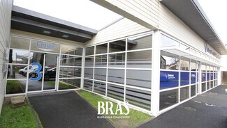 Plus de détails pour Local d'activités à louer