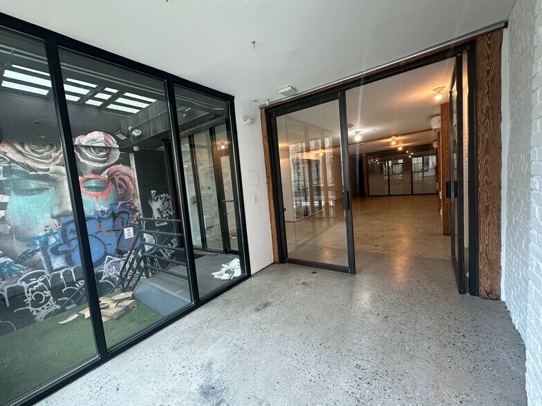 105 Rivington St, New York, NY à louer - Photo de l’immeuble – Image 3 sur 6