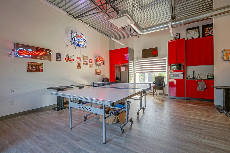 620Z Rue L'archevêque, Magog, QC à louer - Photo intérieure – Image 2 sur 4