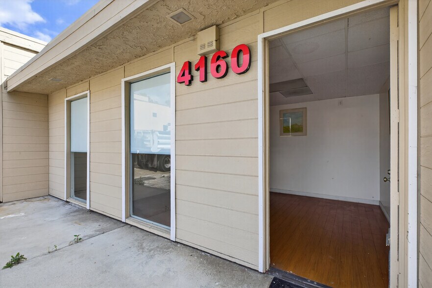 4160 Verdugo Rd, Los Angeles, CA à vendre - Photo de l’immeuble – Image 3 sur 48