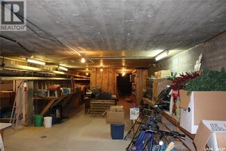 Plus de détails pour 432 Main St N, Moose Jaw, SK - Bureau à louer