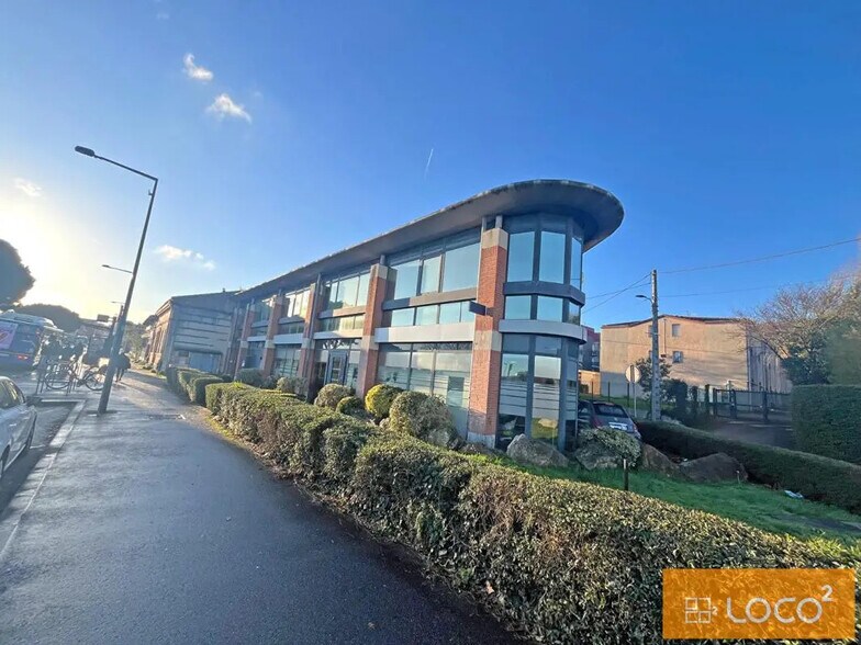 247 Route De Narbonne, Toulouse à louer - Photo de l’immeuble – Image 2 sur 7