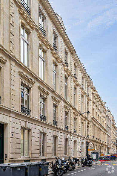 Espace de coworking dans Paris à louer - Photo de l’immeuble – Image 3 sur 10