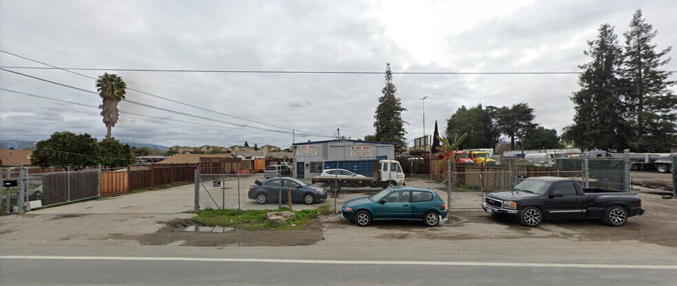 50 Umbarger Rd, San Jose, CA à vendre - Photo de l’immeuble – Image 3 sur 5