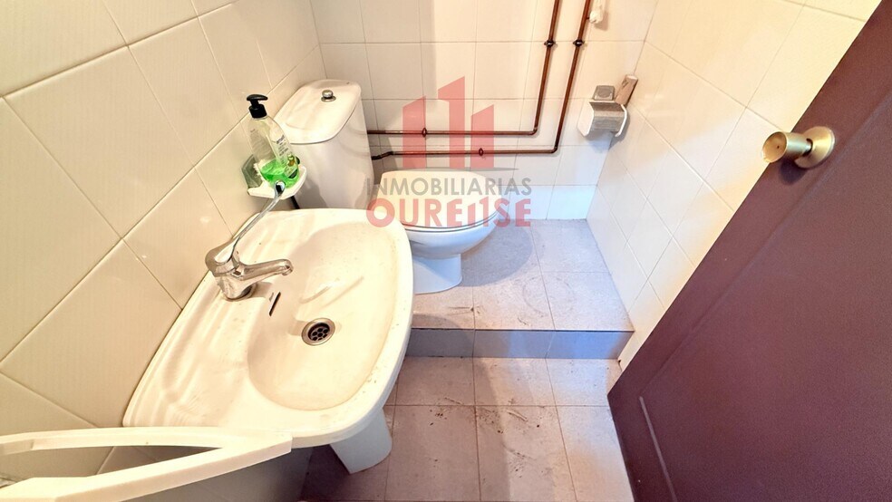 Local commercial dans Ourense, Orense à louer - Photo intérieure – Image 3 sur 8