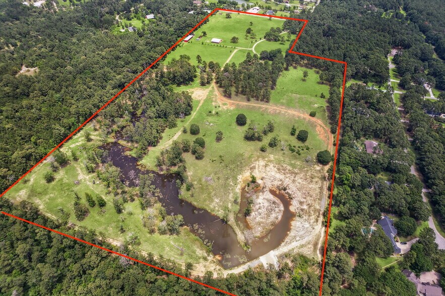 603 Terri Ln, Pinehurst, TX à vendre - Aérien – Image 2 sur 26