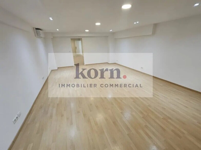 Bureau dans Paris à louer - Photo intérieure – Image 2 sur 4