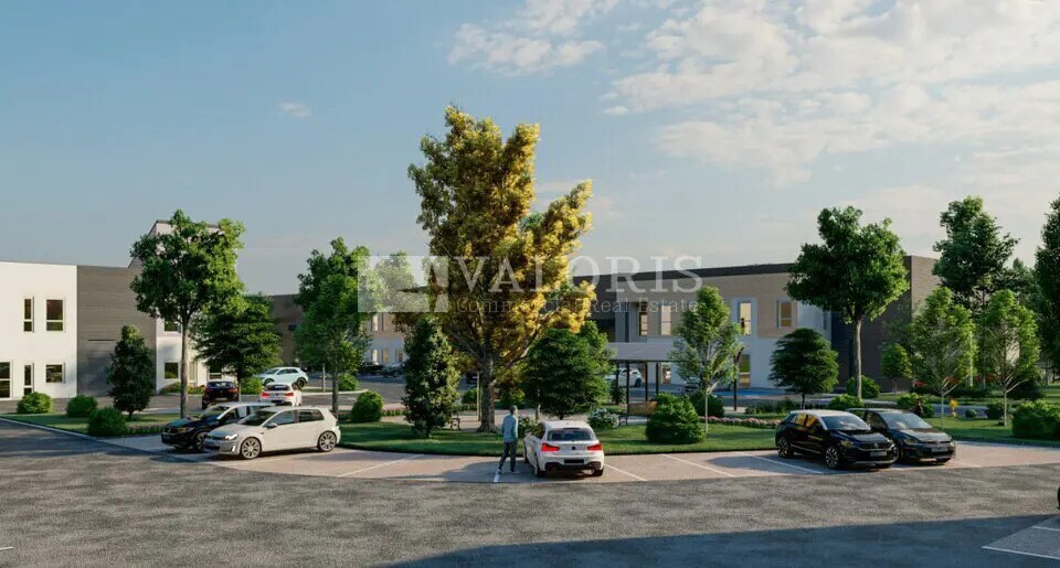 Local d'activités dans Bourgoin-Jallieu à vendre Photo de l’immeuble– Image 1 sur 16