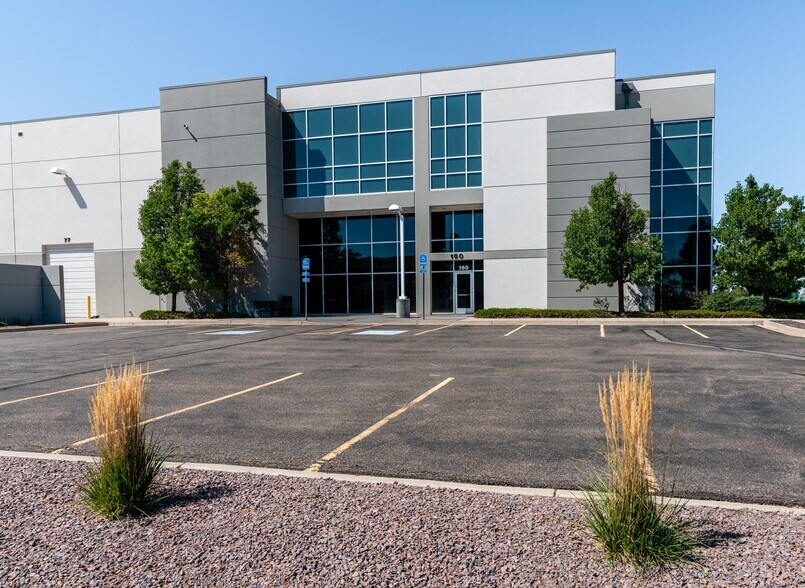 22100 E 26th Ave, Aurora, CO à louer - Photo de l’immeuble – Image 1 sur 4