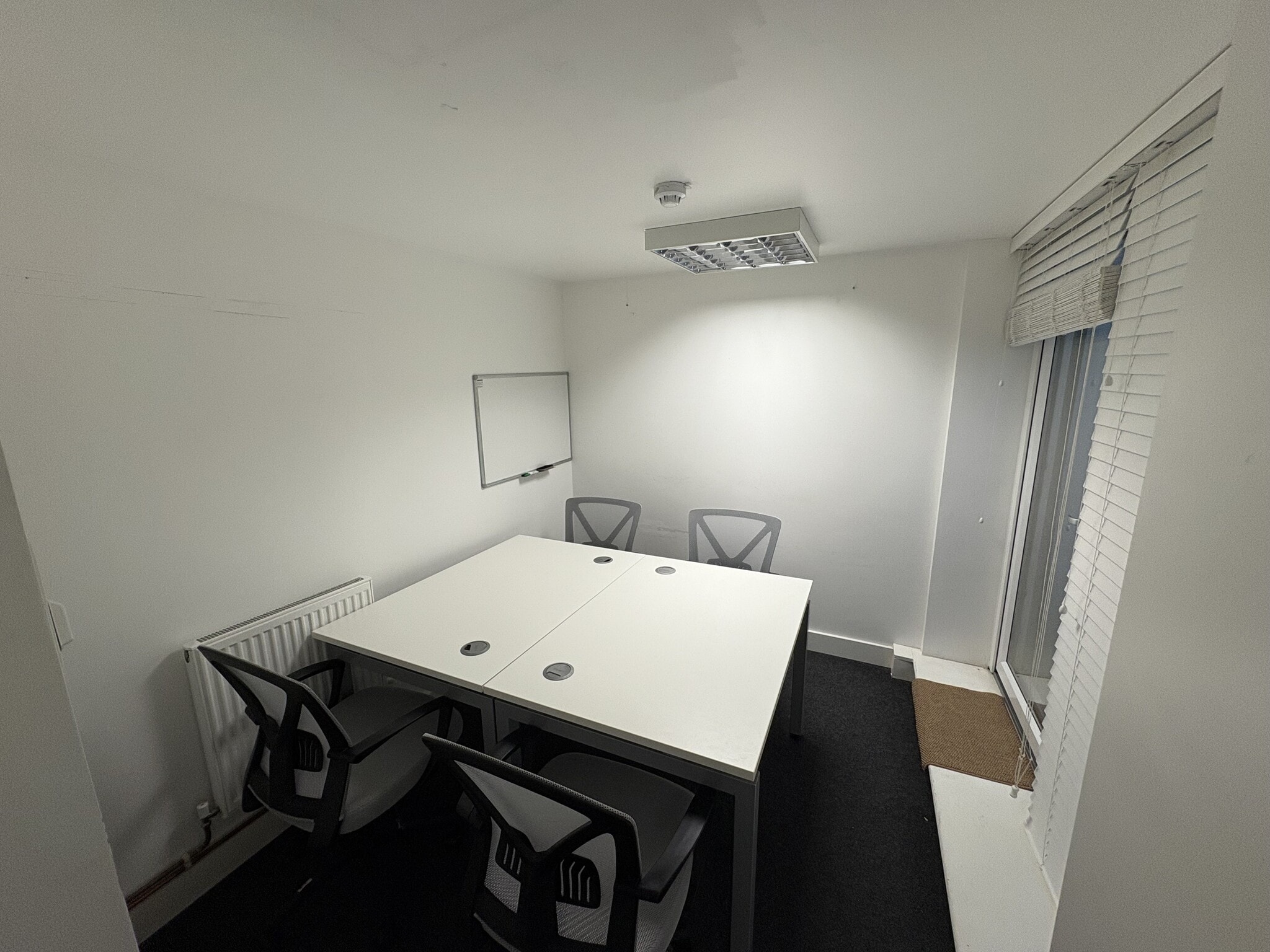 20-22 Beardell St, Londres à louer Photo intérieure– Image 1 sur 4