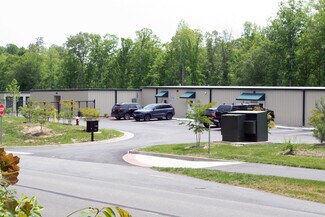 Plus de détails pour 3825 Rochambeau Dr, Williamsburg, VA - Industriel/Logistique à louer