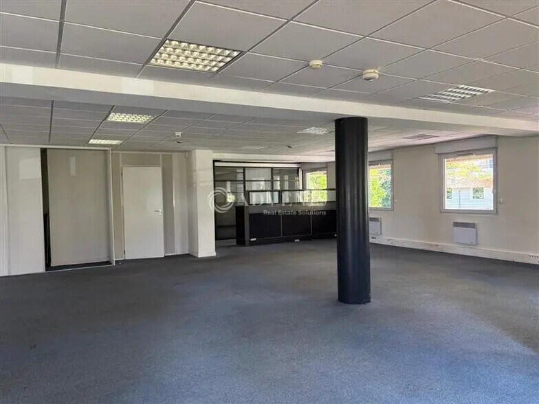 Bureau dans Lille à louer - Photo de l’immeuble – Image 2 sur 7
