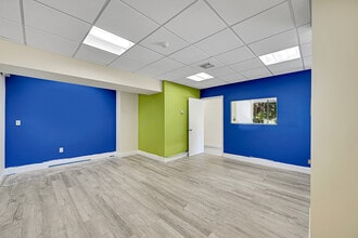 7100 W Camino Real, Boca Raton, FL à louer Photo intérieure– Image 2 sur 28