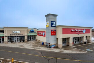 Plus de détails pour 478-494 Dundas St W, Oakville, ON - Local commercial à louer