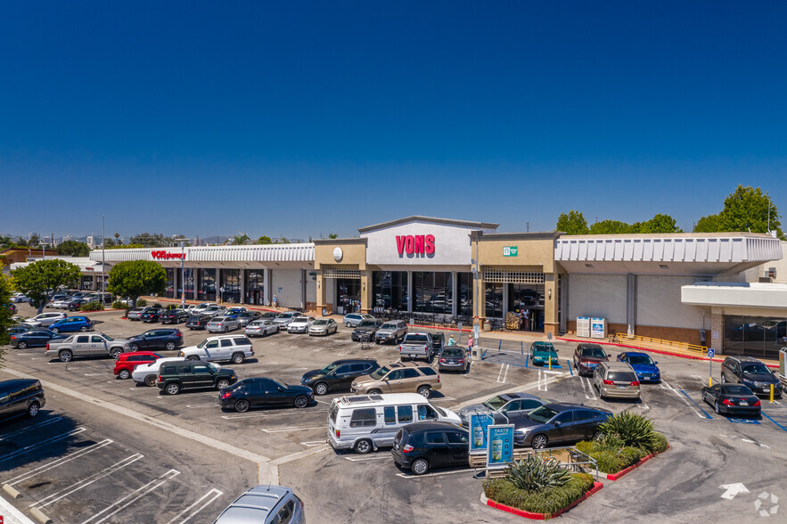 3000-3130 S Sepulveda Blvd, Los Angeles, CA à louer - Photo de l’immeuble – Image 2 sur 11