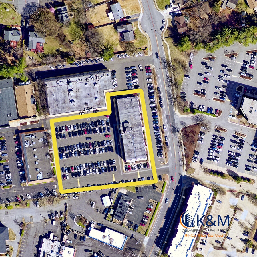 6120 Brandon Ave, Springfield, VA 22150 - Lot 116 - - Photo intérieure - Image 2 of 12
