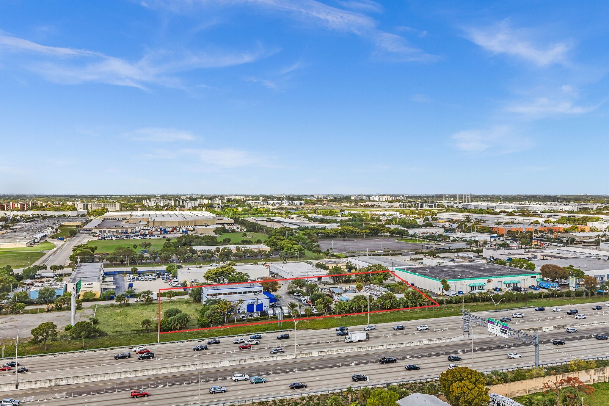 RARE I-95 FRONTAGE OPPORTUNITY portefeuille de 2 biens à vendre sur LoopNet.fr Photo principale– Image 1 sur 66