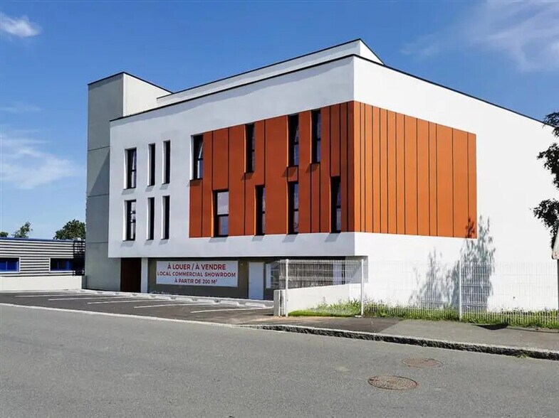 Bureau dans Plérin à vendre - Photo de l’immeuble – Image 1 sur 5