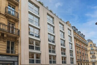 Plus de détails pour 18 Rue Jean Giraudoux, Paris - Bureau à louer