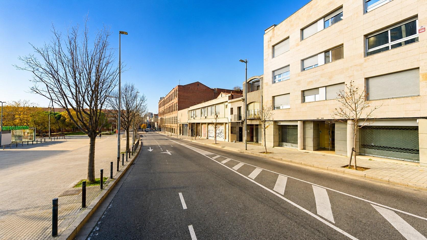 Immeuble residentiel dans Terrassa, Barcelona à vendre Photo de l’immeuble– Image 1 sur 2