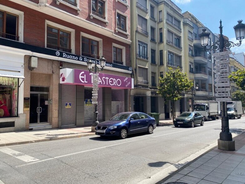 Local commercial dans León à vendre - Photo de l’immeuble – Image 2 sur 14