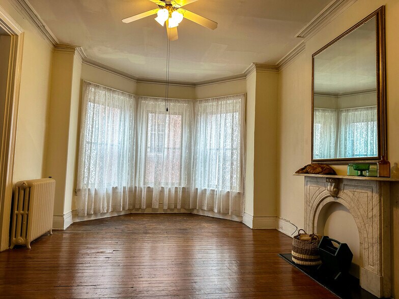 1316 Eutaw Pl, Baltimore, MD à vendre - Photo intérieure – Image 3 sur 14