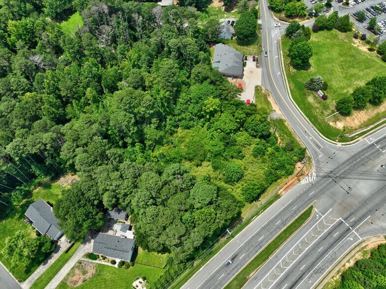 0 92 Hwy, Woodstock, GA à louer - Photo de l’immeuble – Image 3 sur 13