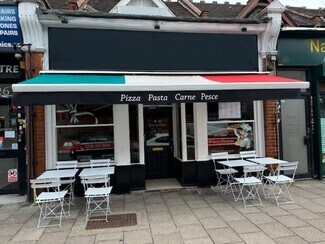 Plus de détails pour 324 Ballards Ln, Londres - Local commercial à louer